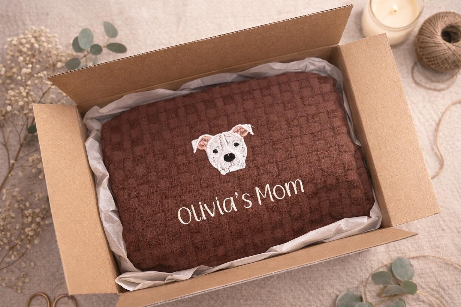 Personalized Dog Makeup Bag, Dog Mom Gift, Custom Dog Face Cosmetic Bag, Embroidered Pet Pouch, Dog Lover Gift, Waffle Cotton Makeup Bag